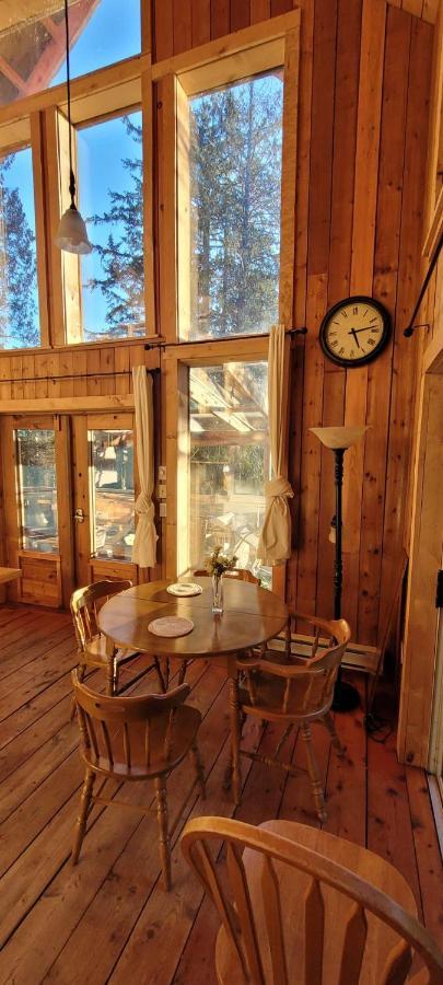 Ocean Views & Sunset Beach Cabin With Soaker Tub & Fire Pit Villa Powell River Dış mekan fotoğraf